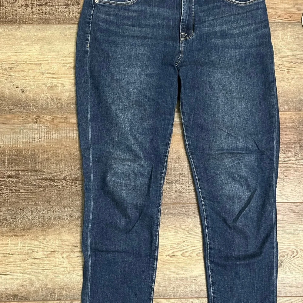 Hudson Natalie Midrise Slim Boyfriend. SZ.29 Classic Blue Women's Jeans. - Picture 4 of 8